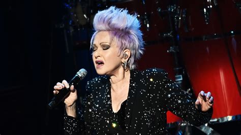 cyndi lauper morreu de que.